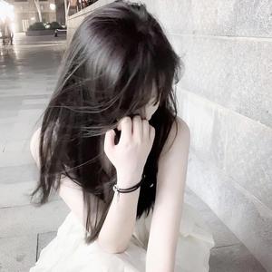 极品黑丝袜美女撕破日逼动漫
